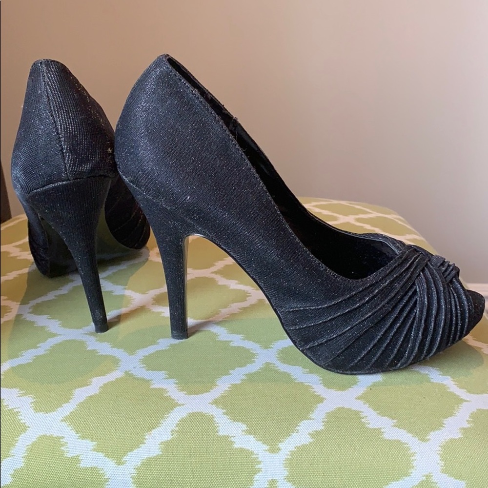 Black sparkly fabric pumps - Picture 2 of 3